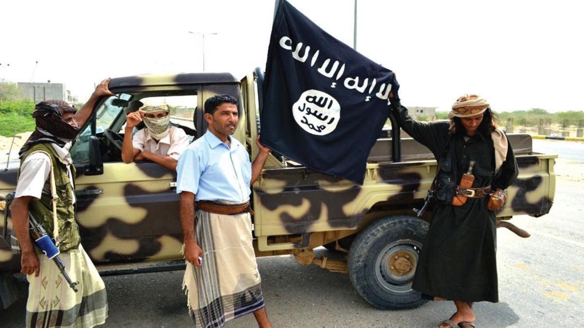 تنظيم القاعدة يعدم 3 من عناصره في اليمن بتهمة الجاسوسية