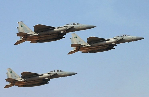 مقاتلات التحالف تشن هجمات مباغتة على مواقع الحوثيين 