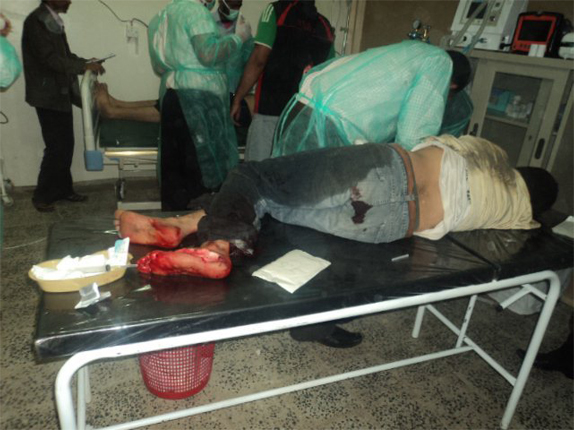 صورة من داخل المستشفى الميداني في ساحة التغيير - صنعاء
