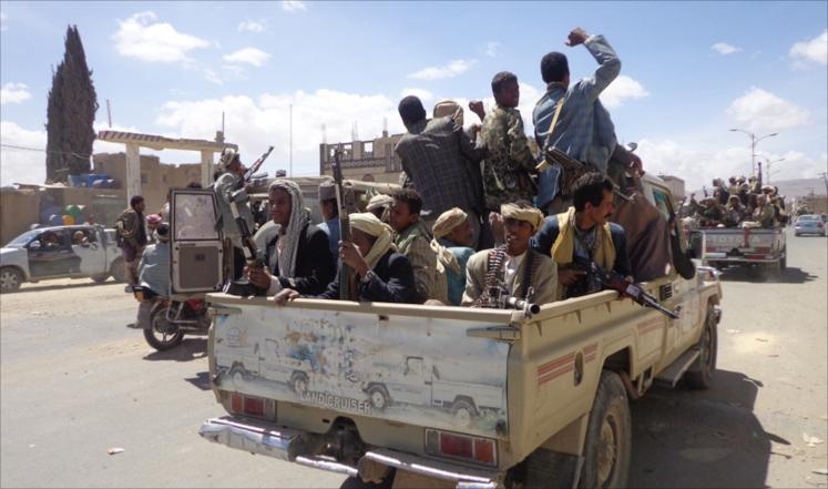 مليشيا الحوثي تفرج عن 4 ضباط في جهاز الأمن السياسي