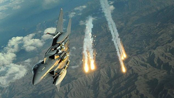 طيران التحالف يستهدف مواقع ميليشيات الحوثي في حرض ويدمر آليات عسكرية