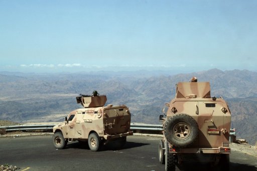 دورية للجيش اليمني في لودر في 30 نيسان/ابريل 2012 (اف ب)