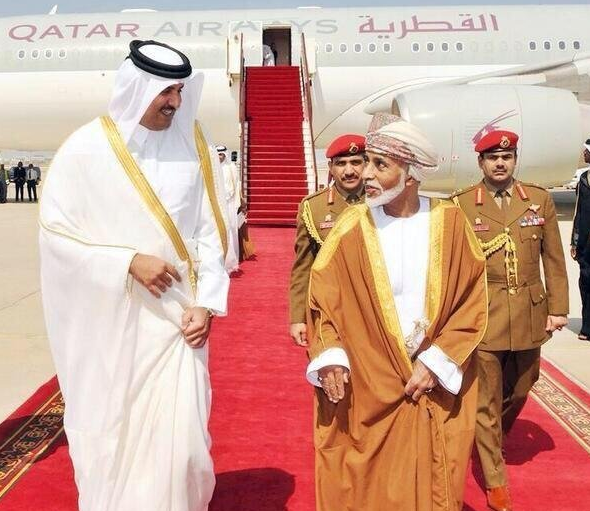 محلل سياسي كويتي: قطر وسلطنة عمان سينسحبان من مجلس التعاون الخليجي