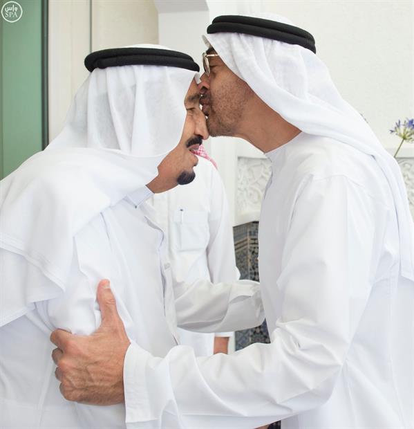 ولي عهد أبو ظبي يصل الرياض في زيارة مفاجئة