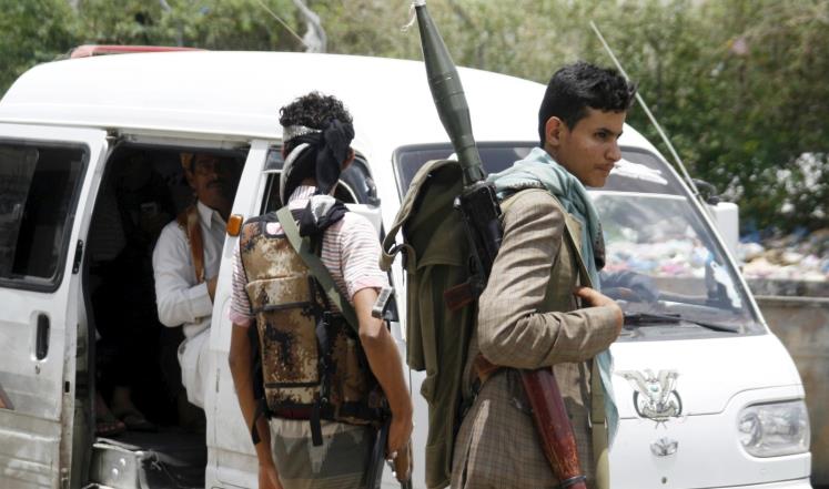 الحوثيون يواصلون حملة اعتقالات الناشطين في صنعاء
