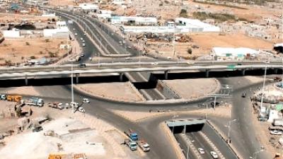 جسر وتقاطع شارع عمران شمال العاصمة صنعاء (أرشيف)