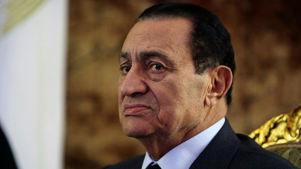 محكمة مصرية تعلن براءة الرئيس المصري الأسبق حسني مبارك