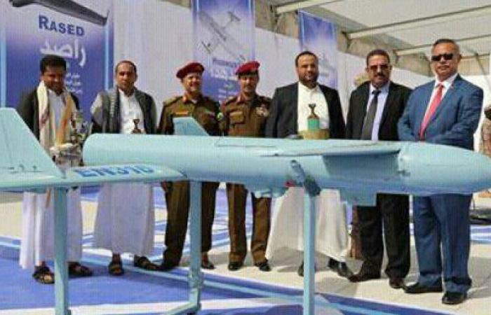 قائد عسكري: خبراء من إيران وحزب الله يقودون طائرات الحوثيين بدون