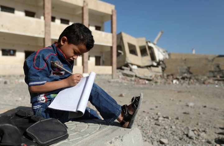 مركز دراسات يكشف عدد الأطفال الذين حرموا من التعليم في اليمن