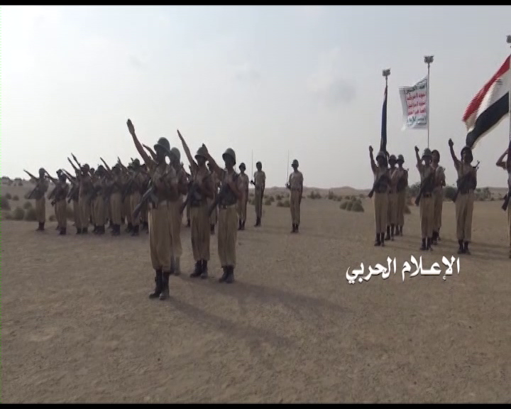 الحوثيون ينفذون مناورة عسكرية استعدادا لمعركة الساحل (صور + فيديو)