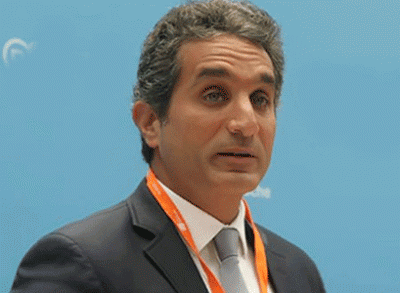باسم يوسف يشكو اضطهاده في مؤتمر عالمي بألمانيا