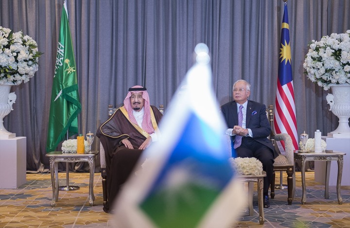 إيران غاضبة من زيارة ملك السعودية لماليزيا.. وهذا هو السبب