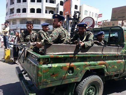 الحوثيون ينقلون اسرى المقاومة الشعبيه في المحافظات الجنوبيه إلى تعز