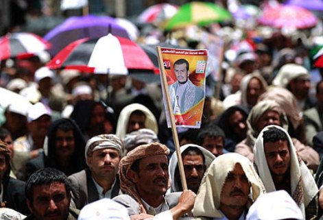 الحوثي يسعى لاستغلال أزمة رفع الدعم  لتقديم نفسه كزعيم سياسي بدلاً عن زعيم مليشيات مسلحة
