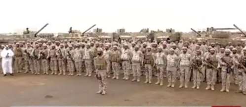 فيديو .. محمد بن راشد ومحمد بن زايد يهنئان القوات الإماراتية في اليمن عبر الأقمار الصناعية