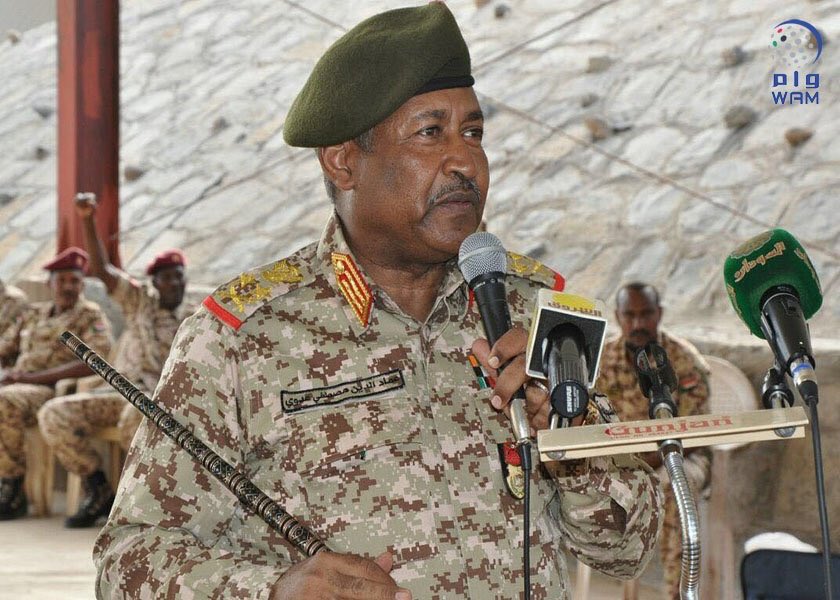 بالصور .. رئيس هيئة الأركان بالجيش السوداني يزور قوات بلاده وقوات التحالف العربي في اليمن