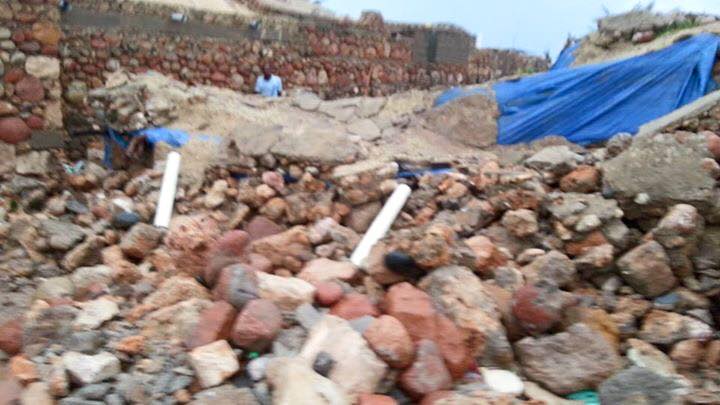 بالصور: اثار الدمار الذي حل بجزيرة سقطرى جراء تلقيها ضرب من إعصار تشابالا