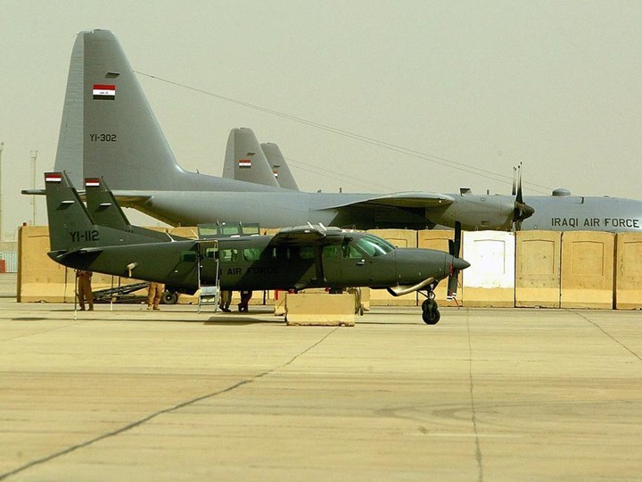 سقوط طائرة عسكرية عراقية وفقدان جميع طاقمها