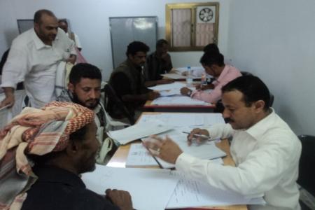 السلطات اليمنية تنهي المرحلة الأولى من معالجة قضايا المبعدين بالمحافظات الجنوبية