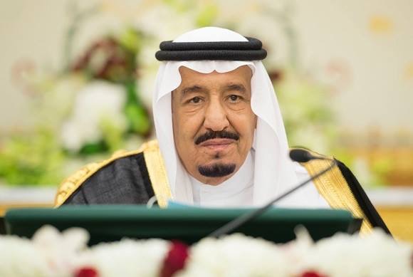 السعودية: الملك «سلمان» يلغي إمتيازات الأمراء ويجمد رواتب الكبار منهم
