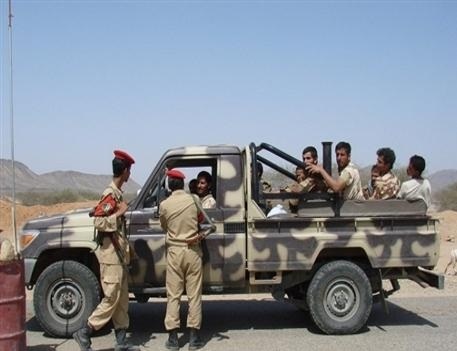 مقتل المسؤول الإعلامي لتنظيم القاعدة في اليمن و2 آخرين في هجوم مسلح بعدن