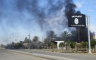رويترز: شاهد: تنظيم الدولة الإسلامية يشعل النار في آبار نفطية شرقي تكريت