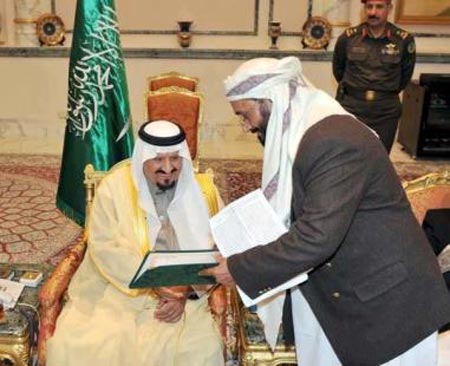 المخلوع علي عبدالله صالح ينفي استلامه لأي مبالغ شهرية من السعودية