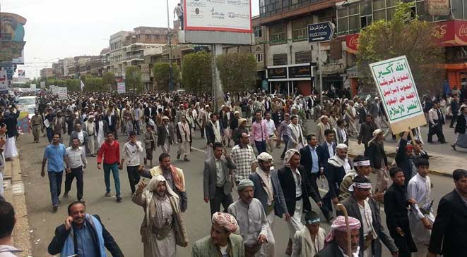 الحوثيون يدعون للتظاهر ضد الأمم المتحدة بالتزامن مع وصول المبعوث الأممي إلى صنعاء