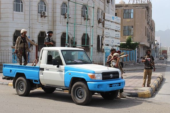 شرطة مرور عدن تواصل إضرابها للأسبوع الثاني احتجاجا على اعتداءات طالت أفرادها