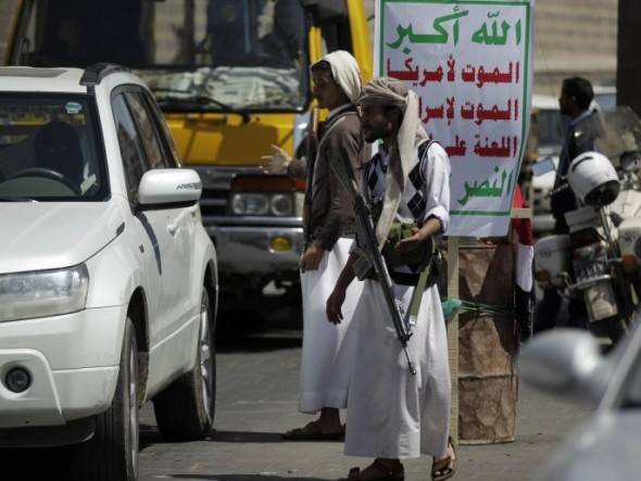 نقاط تفتيش للحوثيين في صنعاء