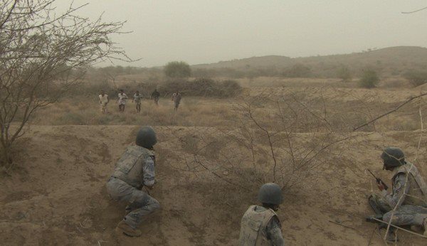 مقتل يمني في الشريط الحدودي برصاص حرس الحدود السعودي أثناء محاولته تهريب شحنة قات