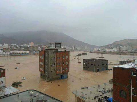 اليمن على موعد مع أمطار 10 سنوات خلال عام واحد بفعل الأعاصير