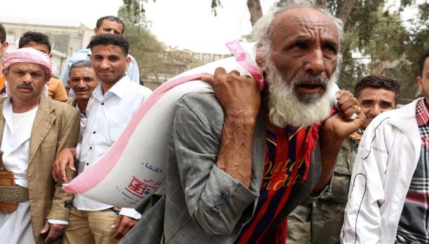 الصليب الأحمر: نواجه مشاكل لنقل مساعدات لليمن