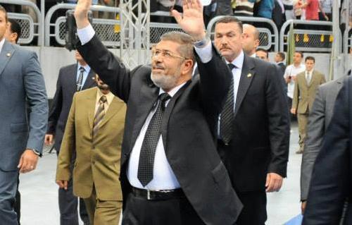 البرادعي يكشف عن اسم الشخص المخطط للانقلاب على مرسي