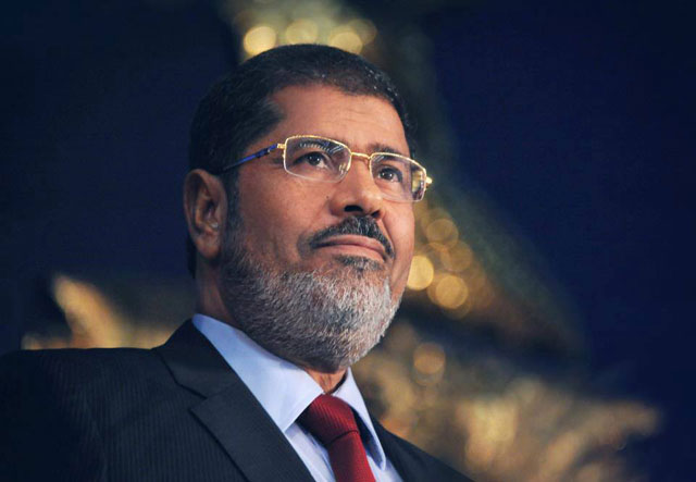 تأجيل محاكمة مرسي حتى الأول من فبراير