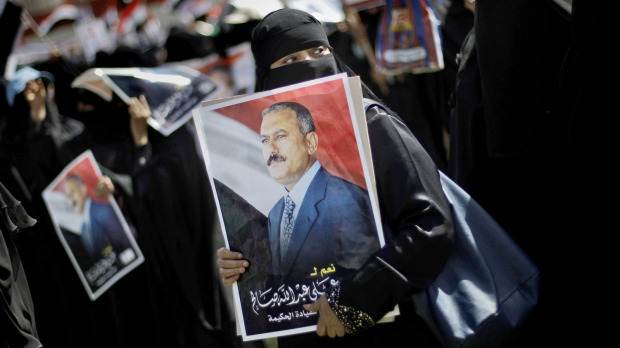 كشف تفاصيل جديدة عن محاولة إغتيال الرئيس اليمني تشير لتورط الزنداني ومحاولة قتل كل عائلة صالح