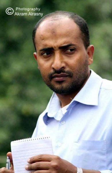 الصحفي تيسير السامعي يتعرض للتعذيب الشديد والضرب في سجون الحوثيين