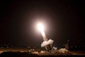 التحالف يعترض صاروخا بالستيا أطلقه الحوثيون على المخا