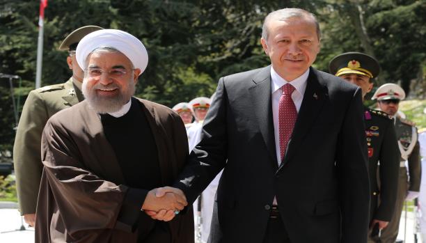أردوغان مع الرئيس التركي حسن وروحاني (أرشيف/فرانس برس) - See mor