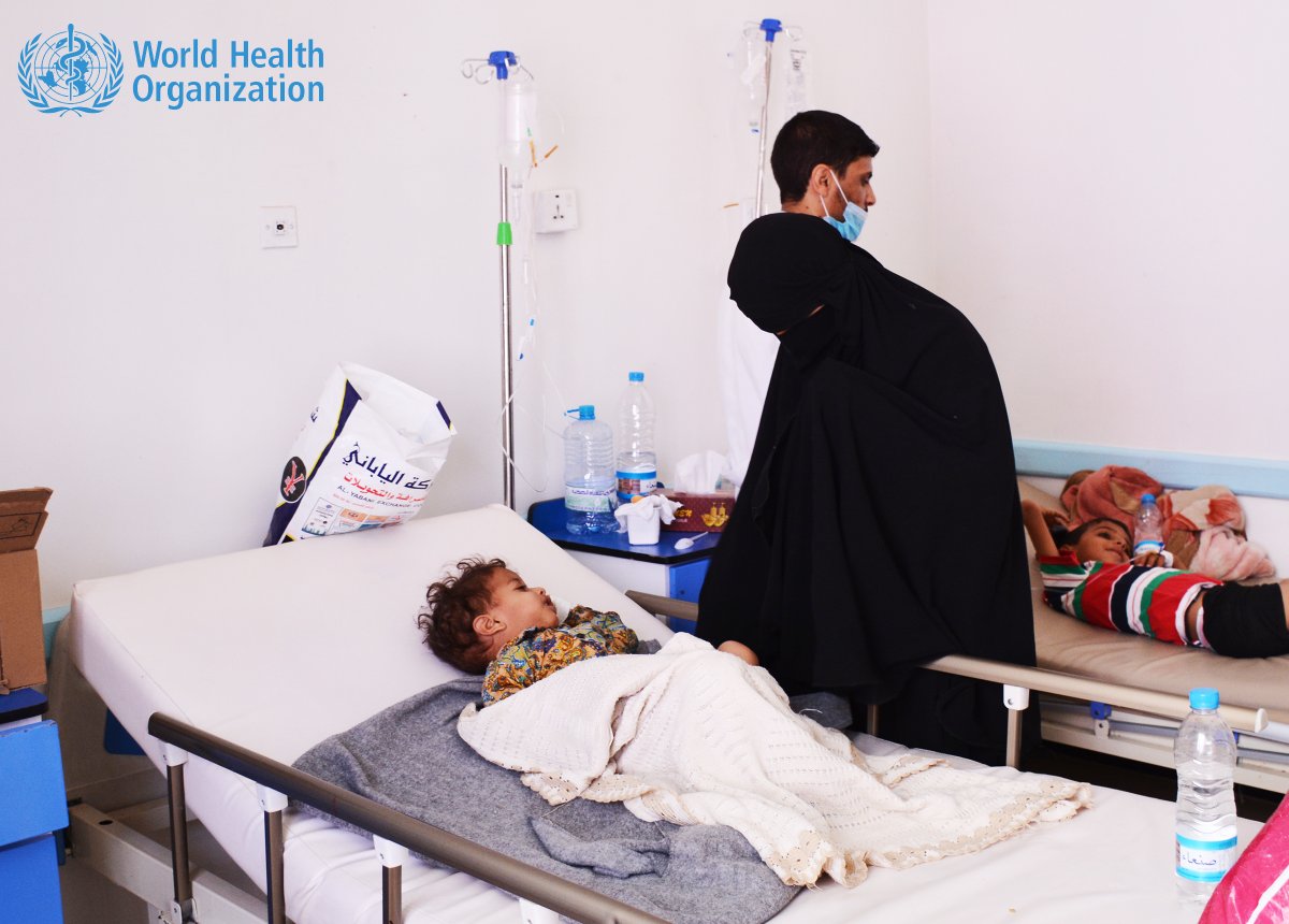 الصحة العالمية تعلن ارتفاع عدد المصابين بالكوليرا في اليمن إلى 102 ألف حالة