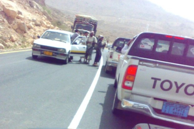 السلطات الأمنية في اليمن تعجز عن وقف تقطعات قبلية بين قبيلتين
