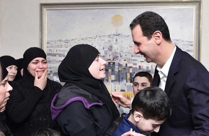 الأسد يظهر باستقبال «مخطوفات اللاذفية».. ماذا قال؟ (فيديو)