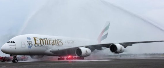 طيران الإمارات تشكو انخفاض حجوزاتها 35% بعد حظر ترامب