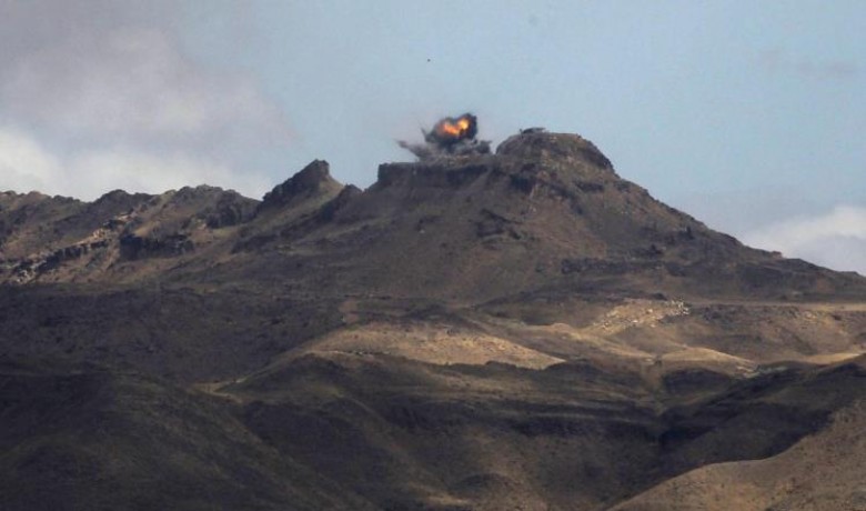 طيران التحالف يقصف تعزيزات وأهداف للانقلابيين في نهم شرق صنعاء-ا