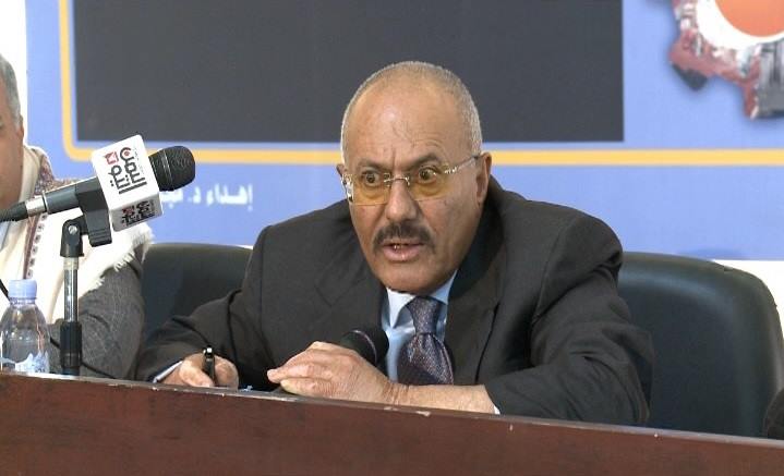 علي عبدالله صالح يلتقي بمشائخ وأعيان وقيادات في لقائه آل عواض وآ