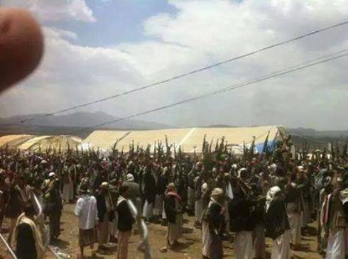 جماعة الحوثي تغلق المدخل الغربي للعاصمة صنعاء وتتمركز في عدد من المناطق