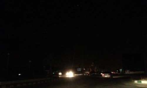 إعتداء تخريبي جديد على خطوط الكهرباء يُغرق صنعاء وعموم المحافظات بالظلام