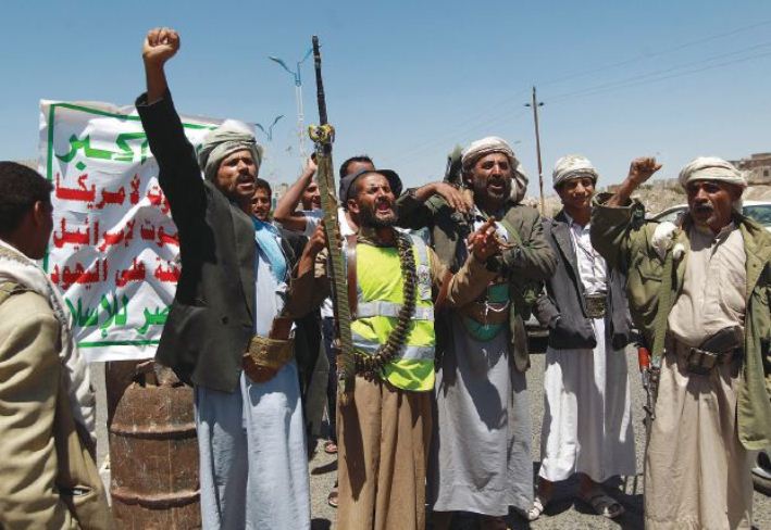 تمدد الحوثيين أيقظ ذاكرة الغزو الطائفي ومعلومات مسرّبة سهّلت اجتياح صنعاء