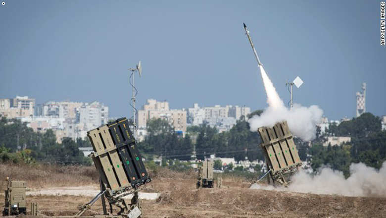 كيف تقوم منظومة القبة الحديدية الإسرائيلية باعتراض الصواريخ؟