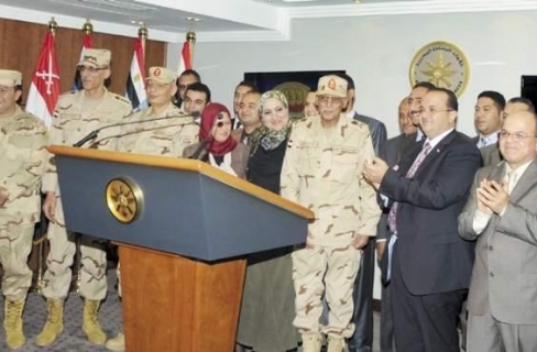 الجيش المصري يعلن اختراع للكشف عن «كورونا» (فيديو)